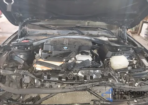 2014 BMW 320I xDrive z USA, uszkodzony, nr VIN WBA3C3G5XENS70111